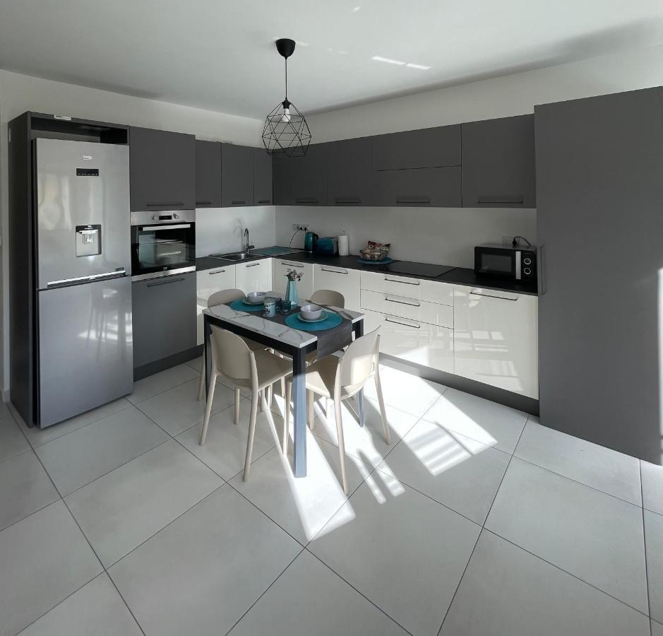 Zen Apt In The Heart Of Malta Ta Xbiex Exterior photo